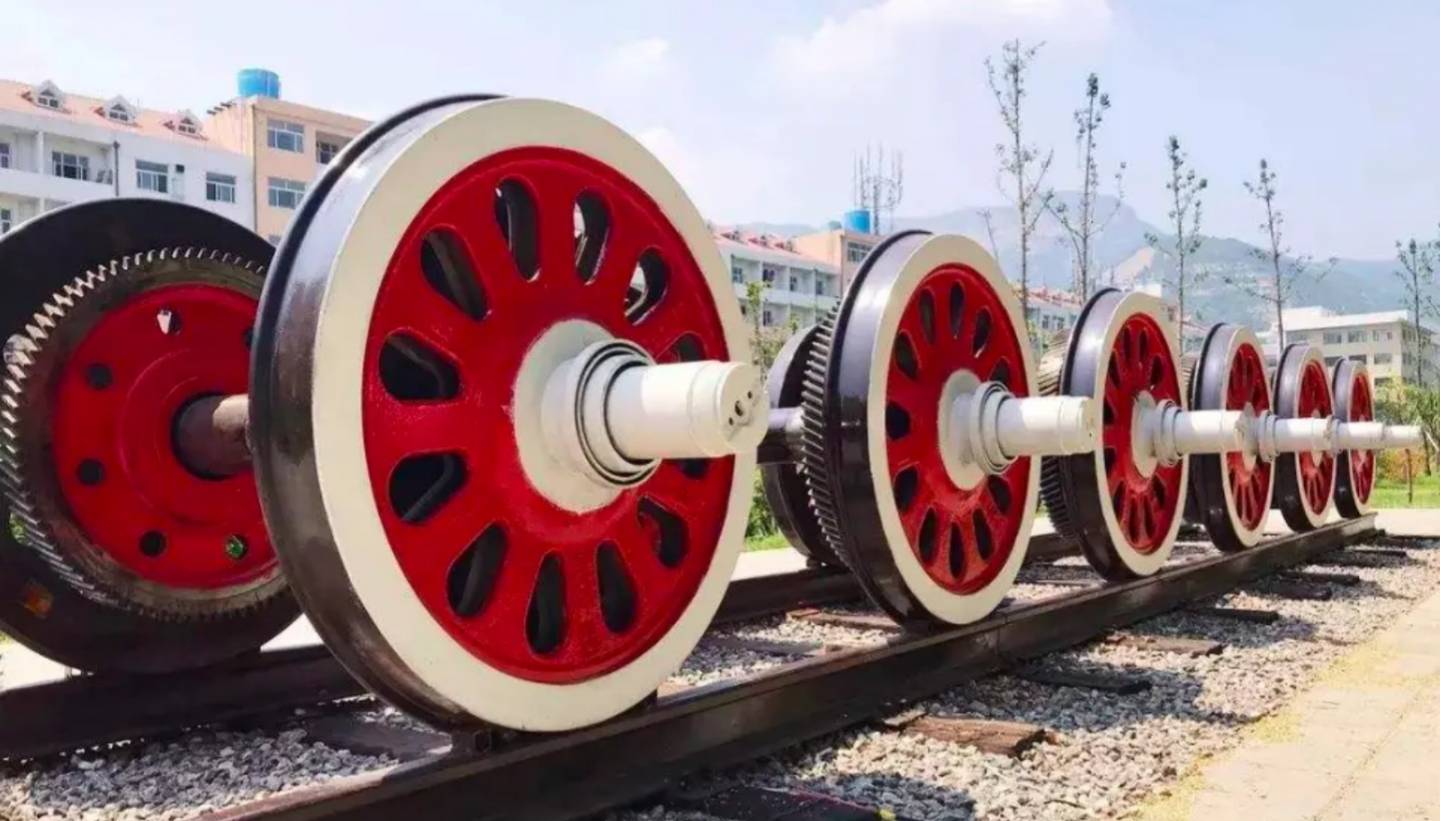 Điều gì xác định có bao nhiêu bánh xe mà một chuyến tàu có?